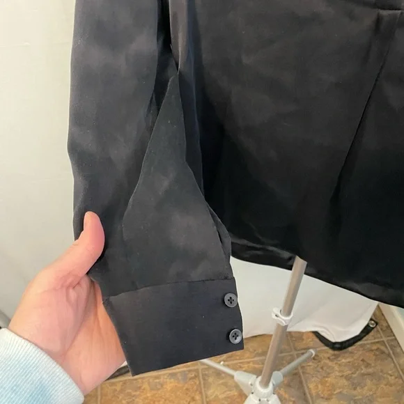 Alice + Olivia AIR black blouse size 4 - Picture 2 of 10
